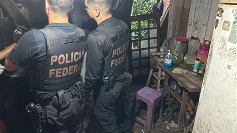 packs de cp|Suspeito de vender arquivos de cenas sexuais de crianças e  .